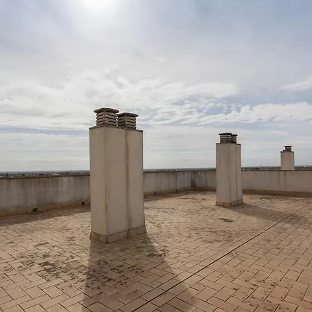 Acceso Sevilla Piscina Moderno Parking Gratis Bormujos